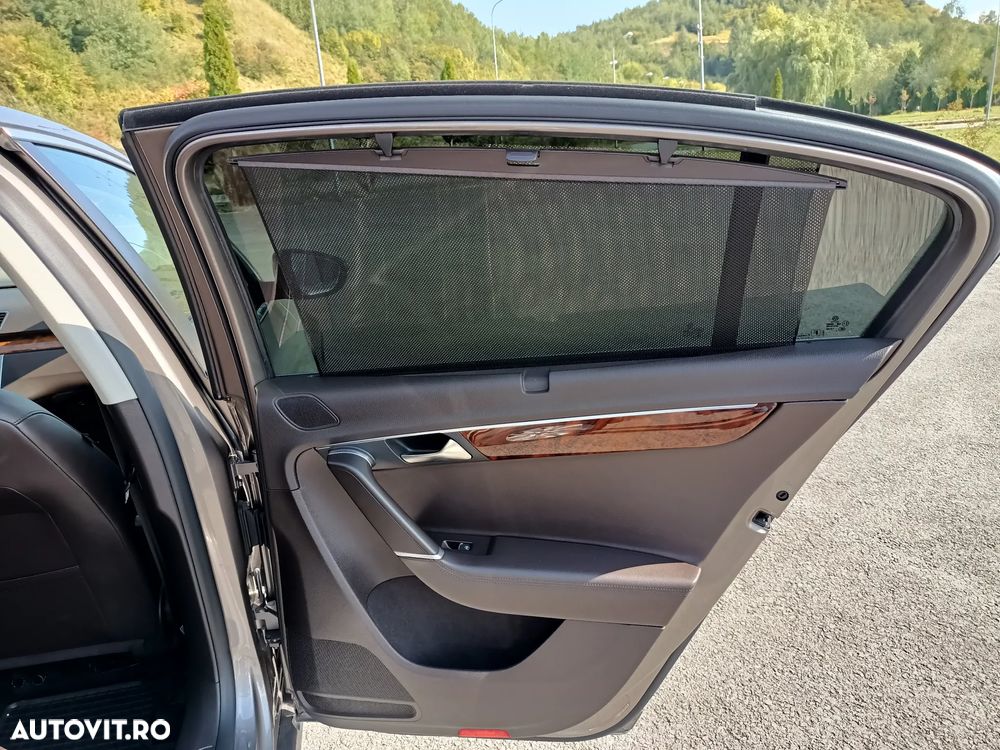 Volkswagen Passat 2.0 TDI DPF DSG 4Motion Highline - 8