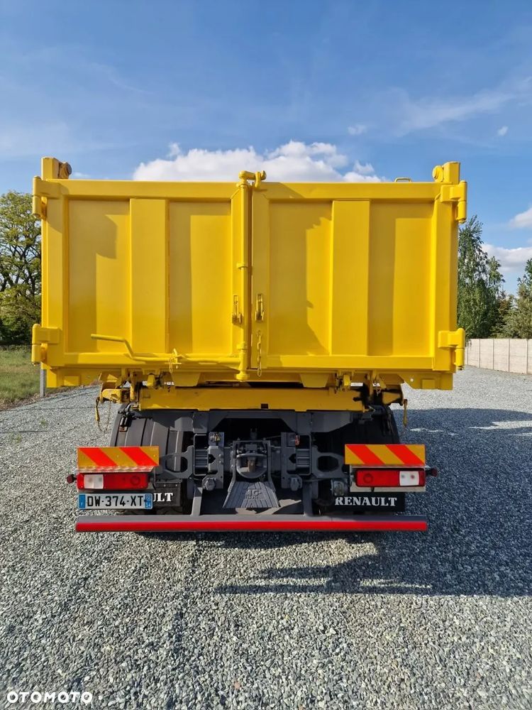 Renault C380 - 13