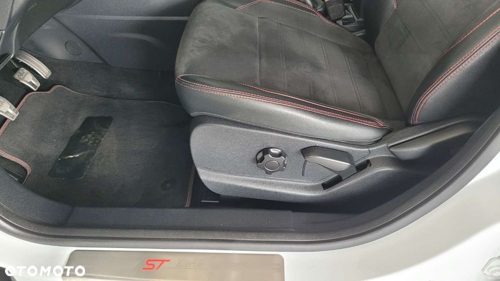 Ford EcoSport - 14