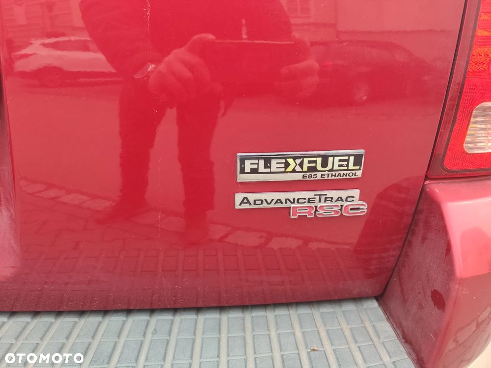 Ford Explorer - 8