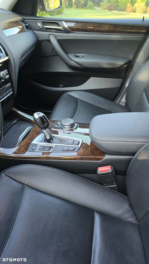 BMW X3 xDrive28i xLine sport - 16