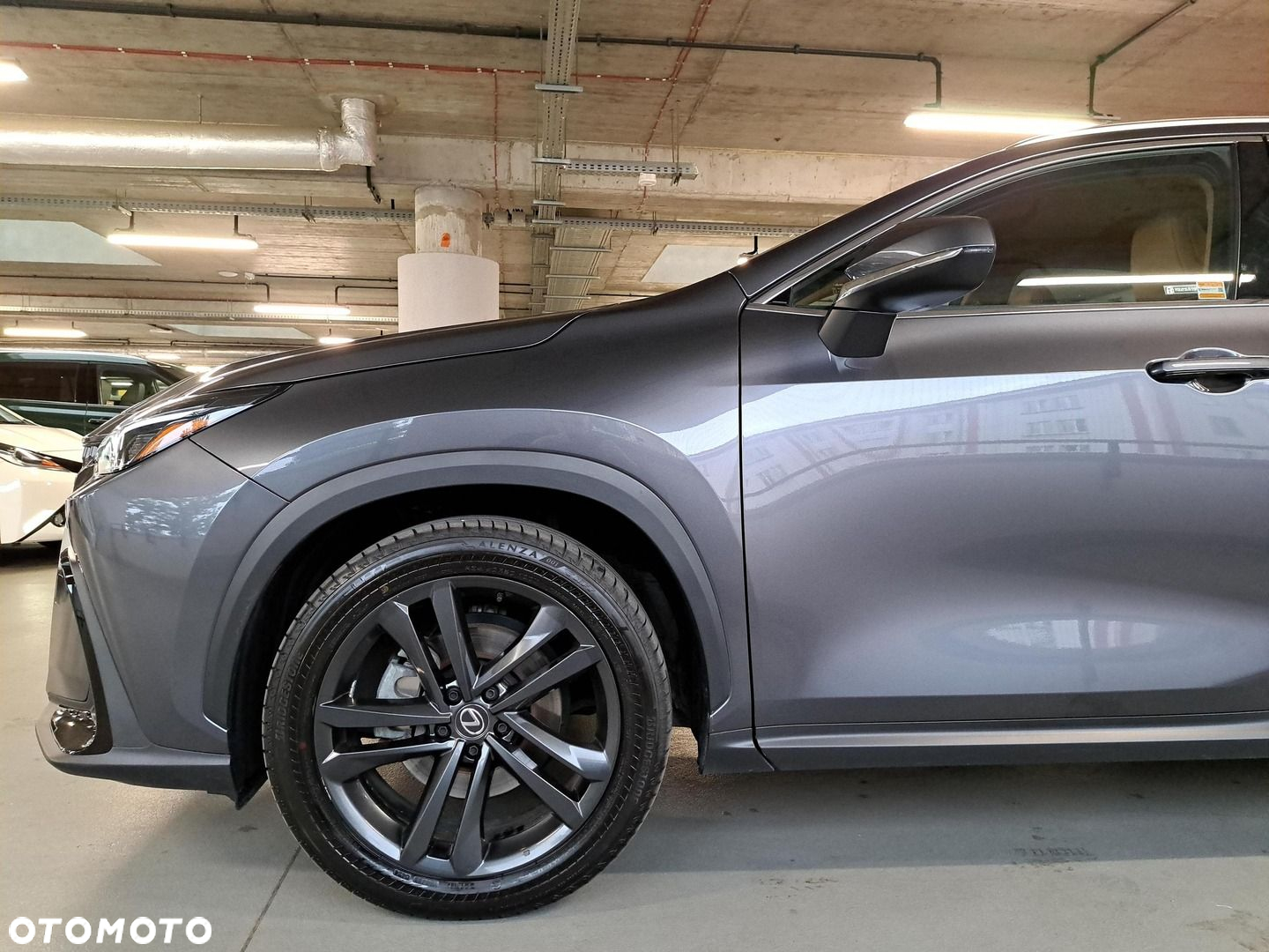 Lexus NX - 35