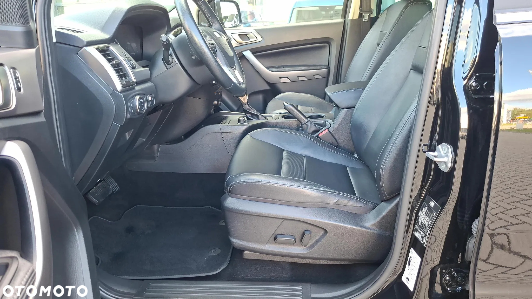 Ford Ranger 2.0 EcoBlue 4x4 DC Limited - 16