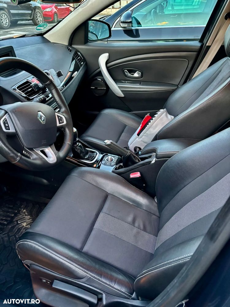 Renault Megane dCi 130 FAP BOSE Edition - 13