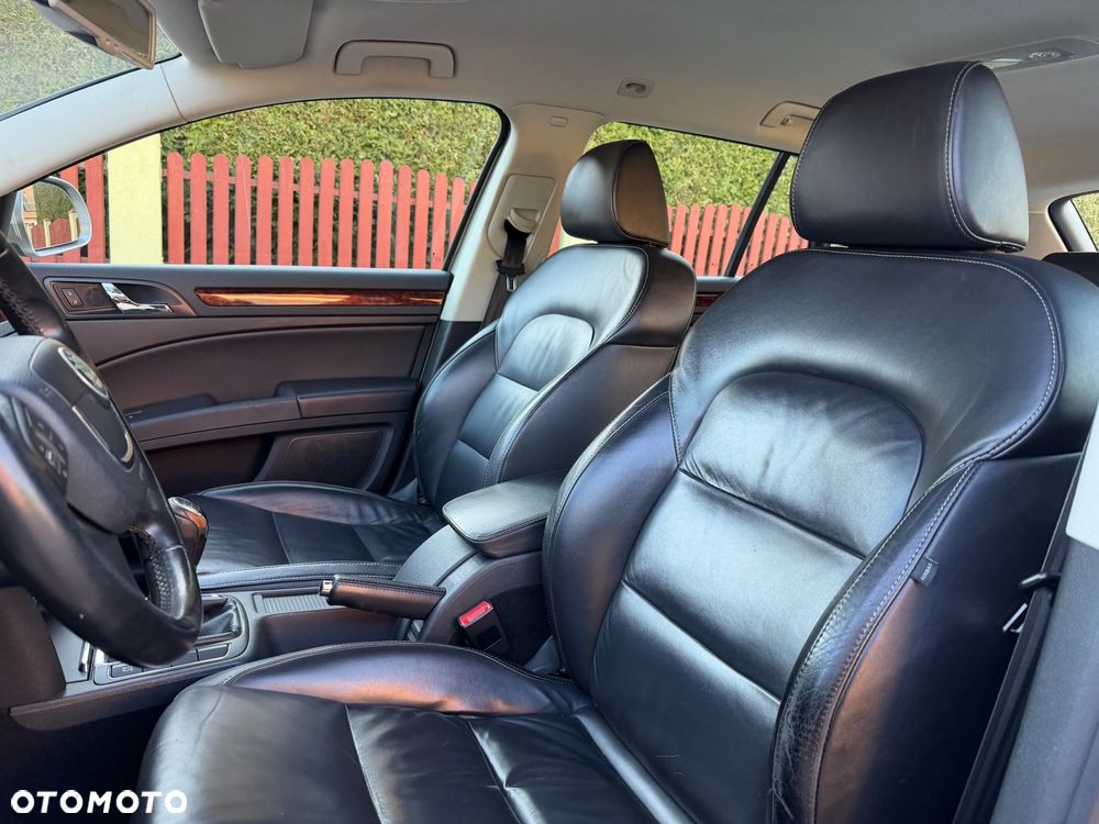 Skoda Superb 2.0 TDI 4x4 Exclusive - 30