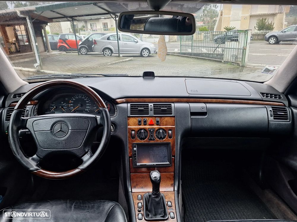 Mercedes-Benz E 220 CDI Classic - 7