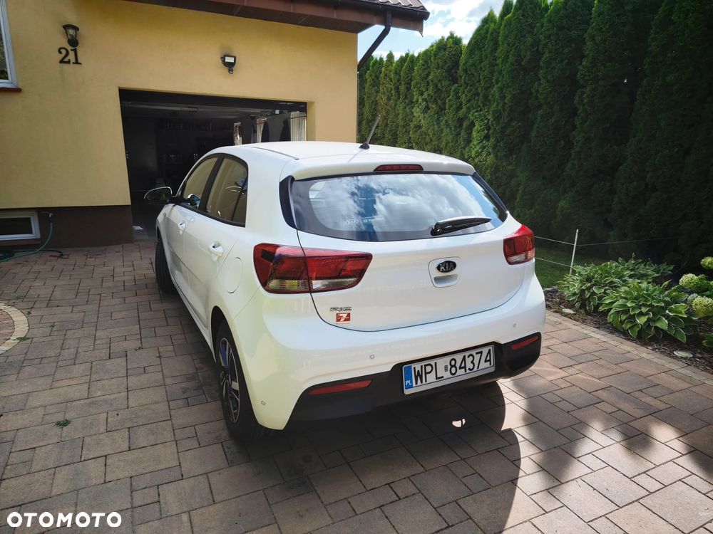 Kia Rio 1.2 M - 3
