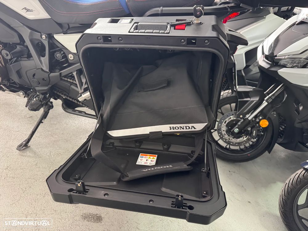 Honda Africa Twin 1100 DCT - 13