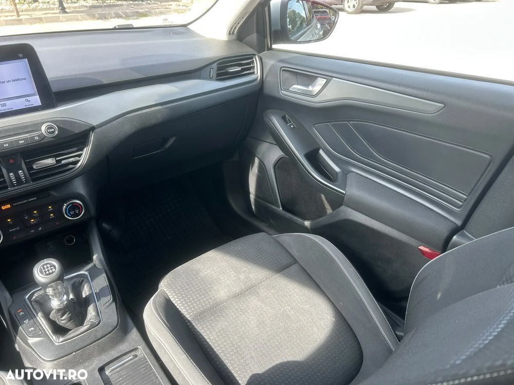 Ford Focus 1.0 EcoBoost Trend Edition - 18