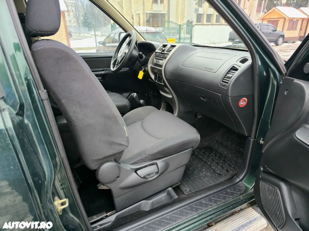 Nissan Terrano 2.7 TD Comfort - 7