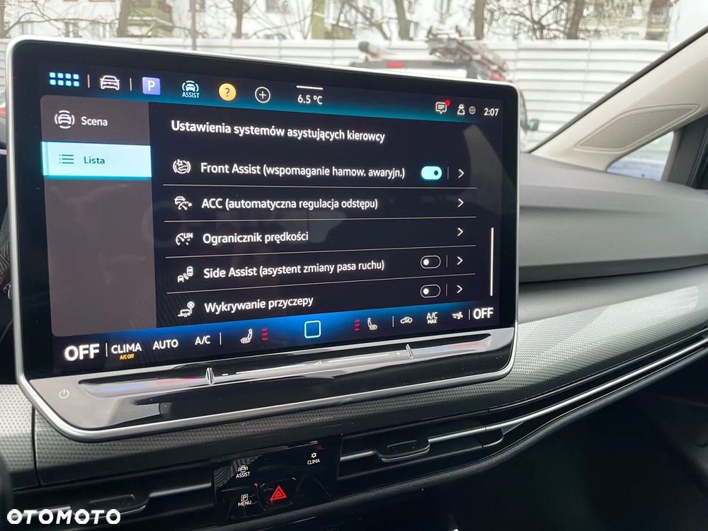 Volkswagen Golf Variant - 17