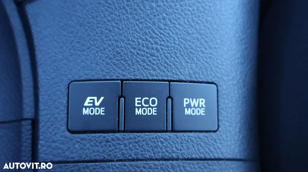 Toyota Auris - 21
