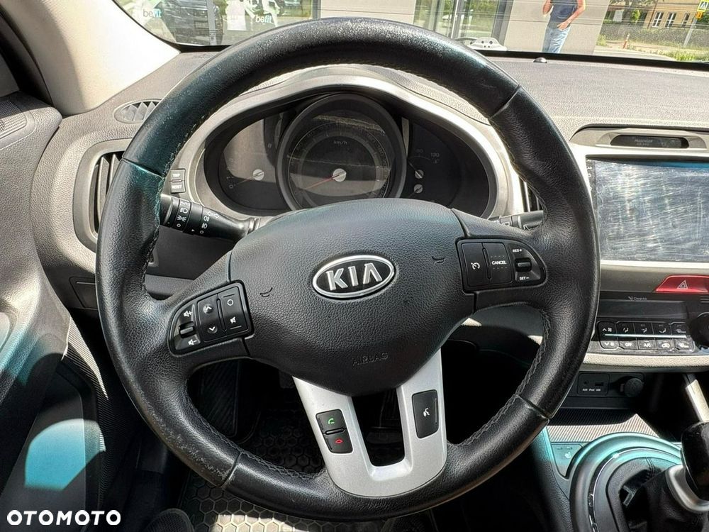 Kia Sportage - 4