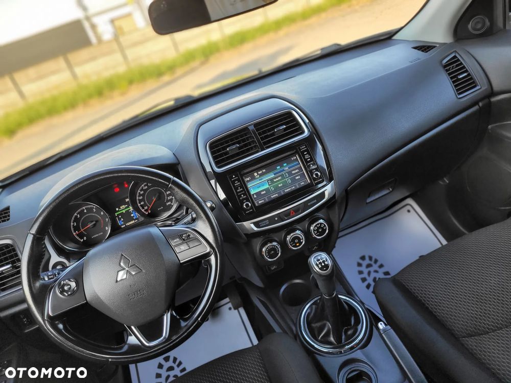 Mitsubishi ASX - 25