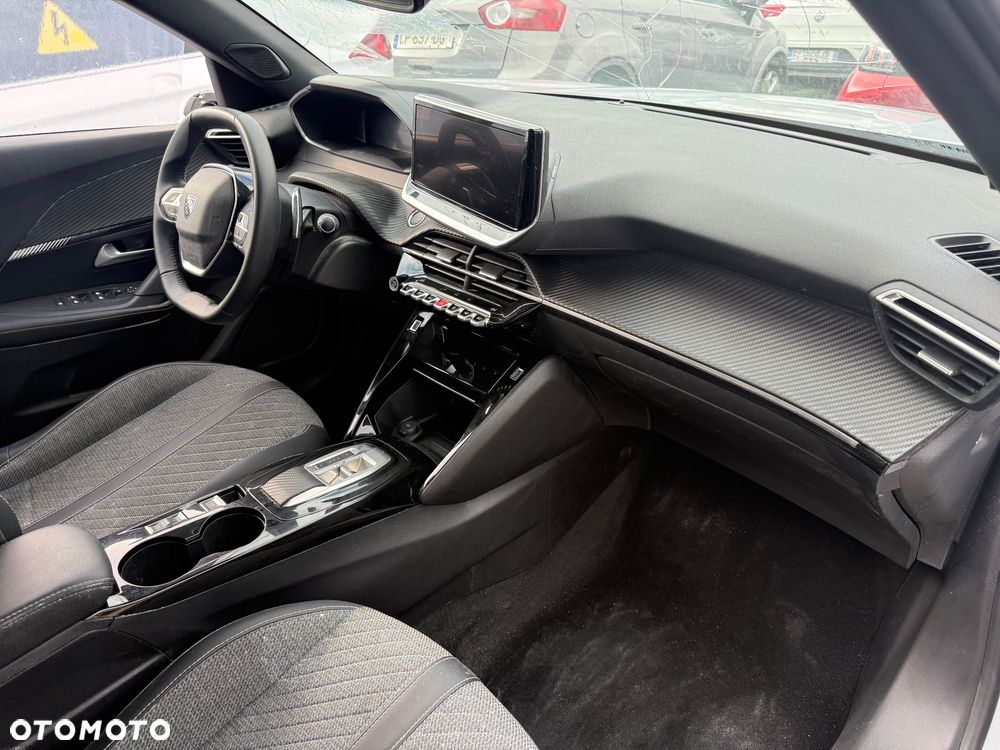 Peugeot 2008 - 5