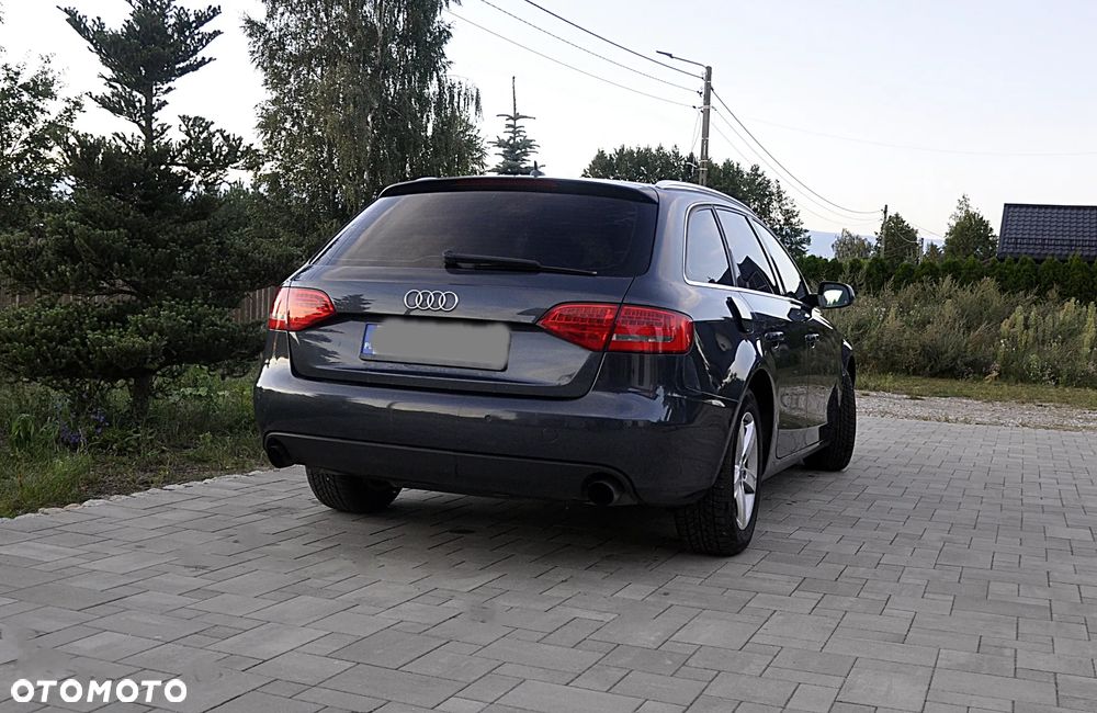Audi A4 Avant - 2