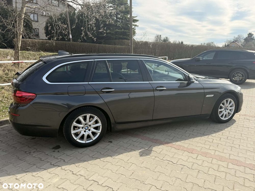 BMW Seria 5 520d - 15