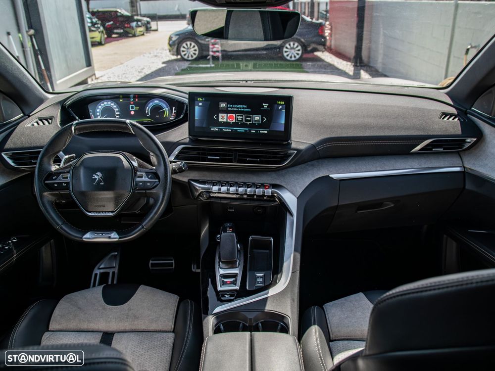 Peugeot 3008 1.6 Hybrid4 GT Pack e-EAT8 - 24