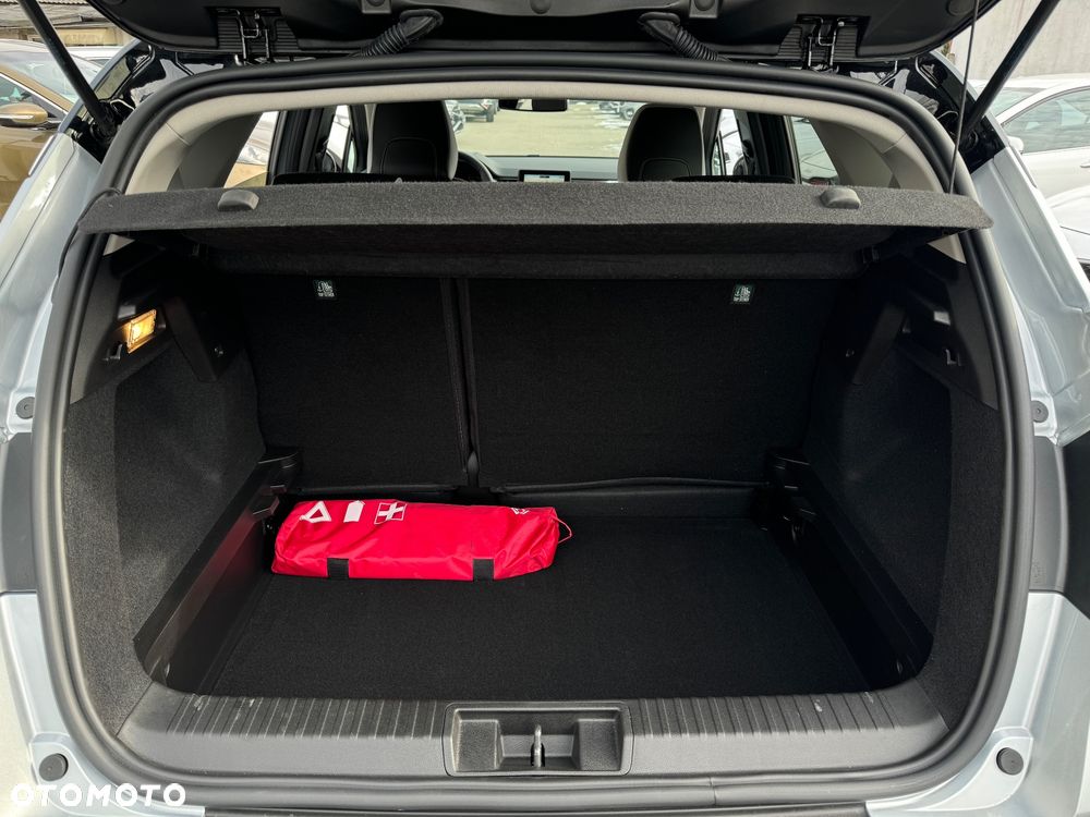 Renault Captur 1.3 TCe mHEV Techno - 13