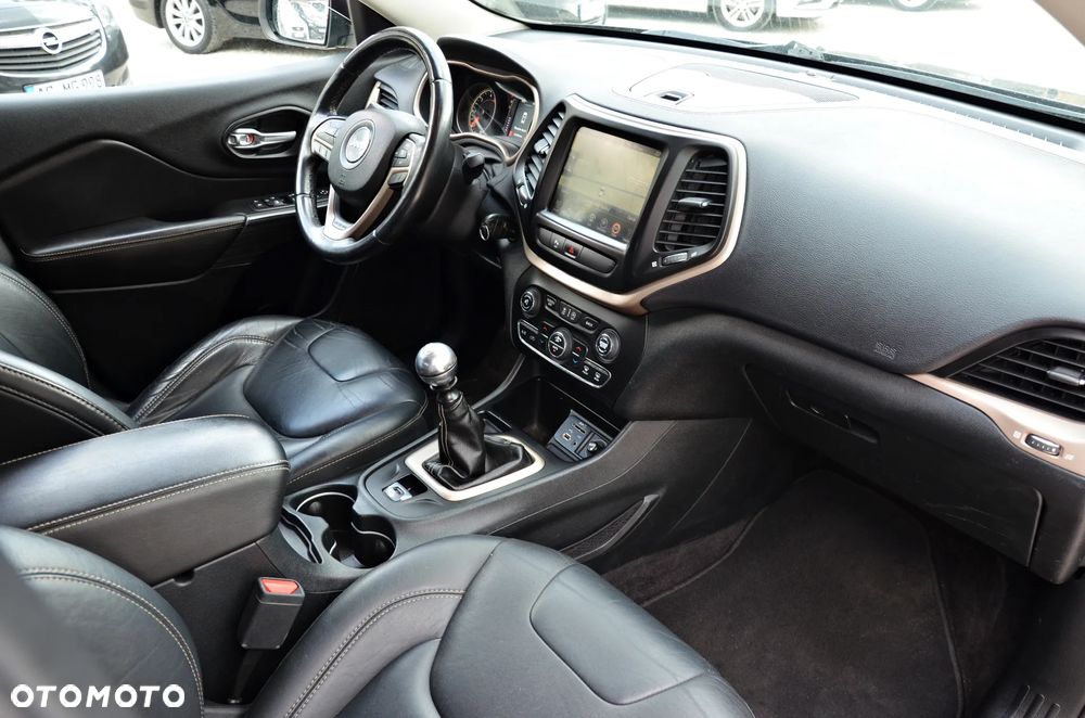 Jeep Cherokee 2.0 MJD Active Drive I Limited - 36