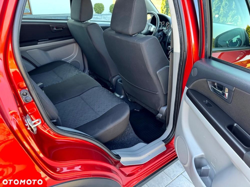 Suzuki SX4 - 13