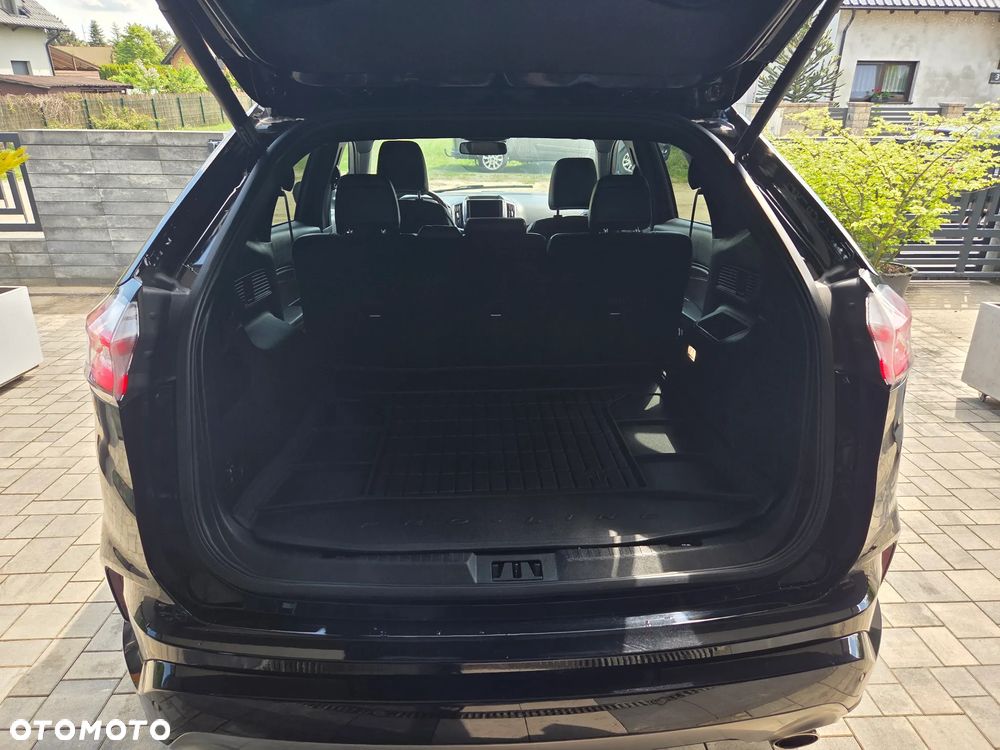 Ford Edge - 16