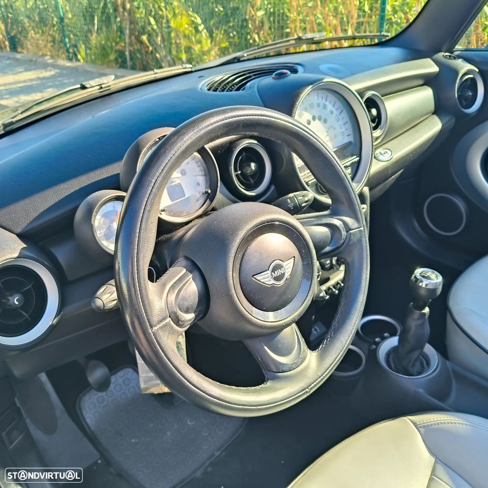 MINI Cabrio Cooper D - 10