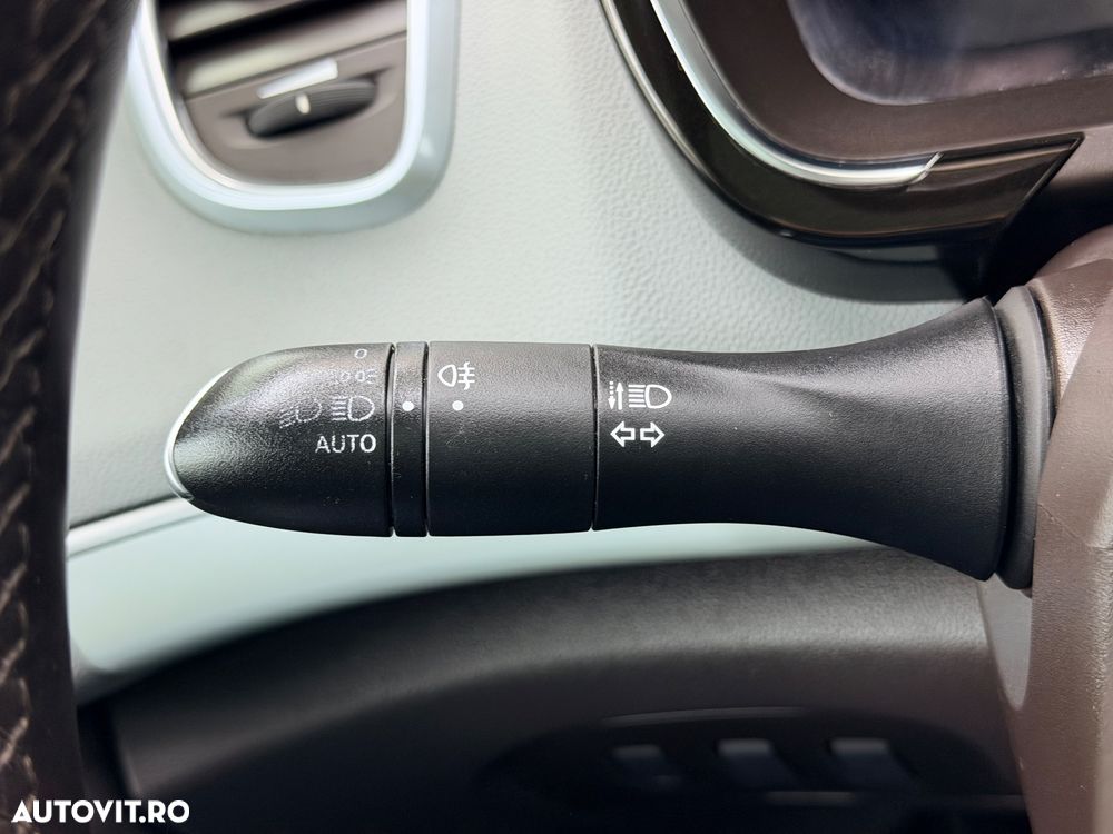 Renault Espace Energy dCi 160 EDC LIMITED - 37