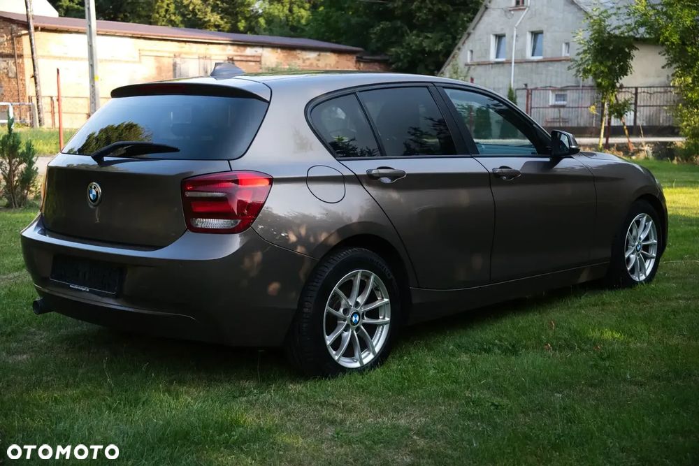 BMW Seria 1 116d EfficientDynamics Edition - 3