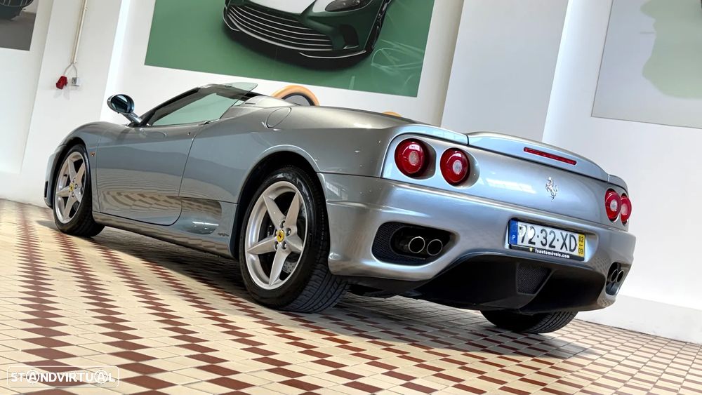 Ferrari 360 Spider - 7