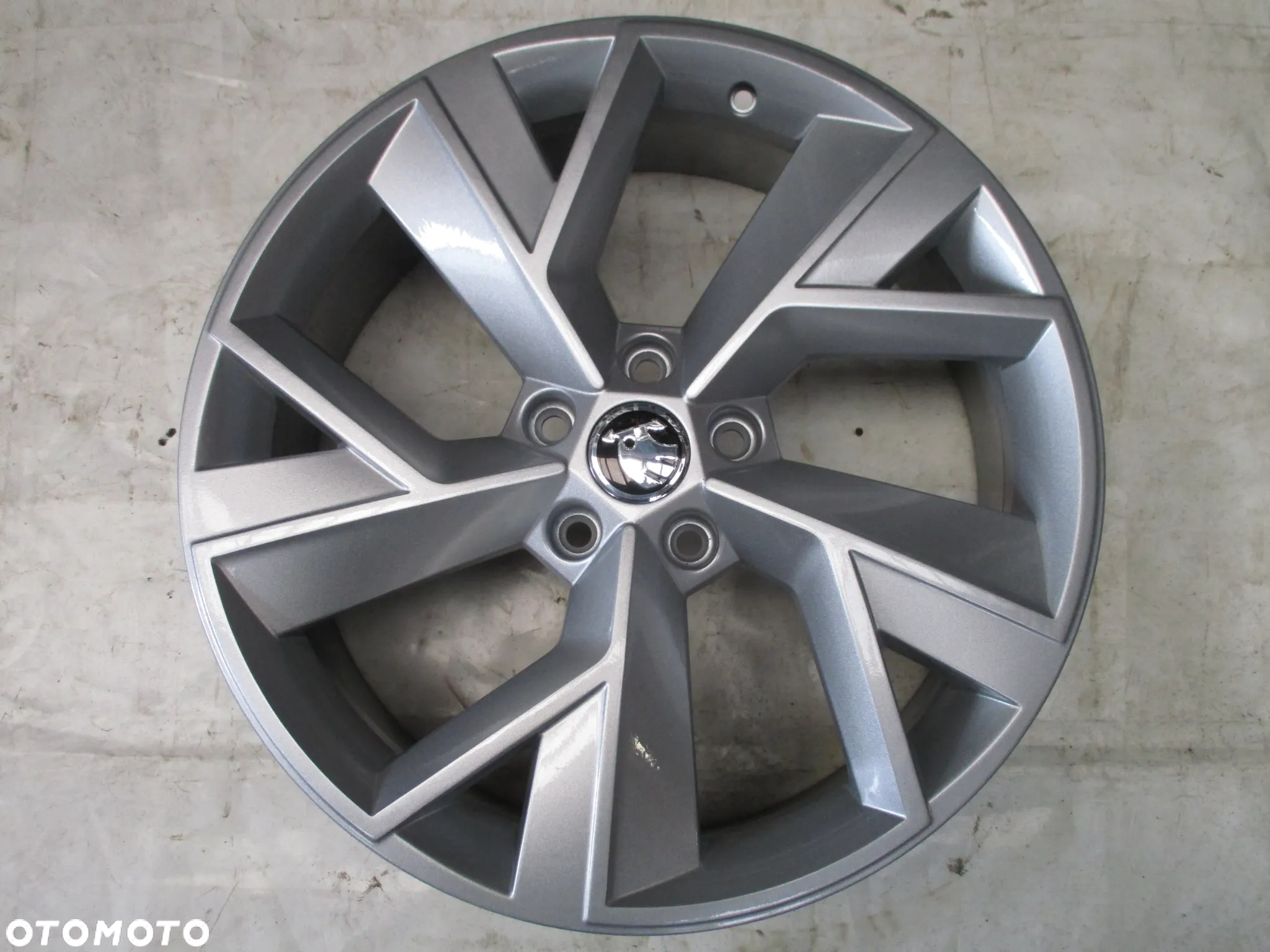 FELGI ALUMINIOWE 19 SKODA KODIAQ I KODIAQ I FACELIFT ET43 - 2