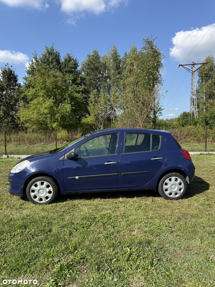 Renault Clio - 5