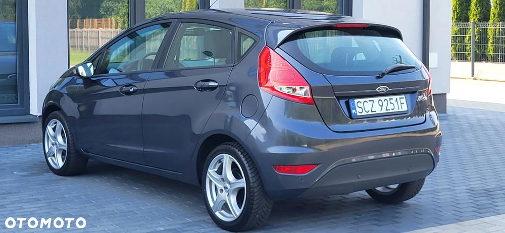Ford Fiesta 1.25 Champions Edition - 5