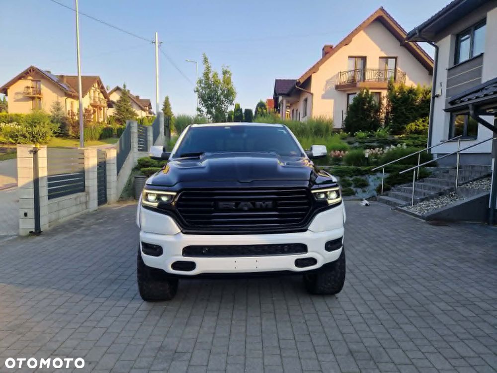 RAM 1500 5.7 Crew Cab Laramie - 17