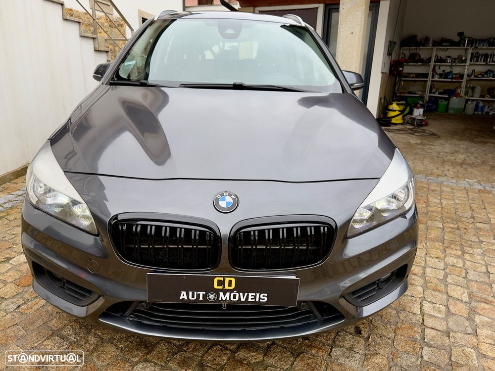 BMW 218 Gran Tourer d 7L Line Luxury - 25