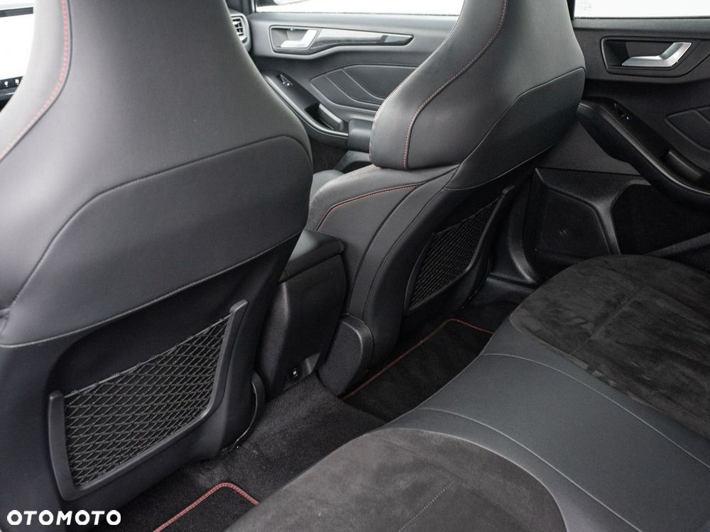 Ford Focus 2.3 EcoBoost S&S ST X - 22