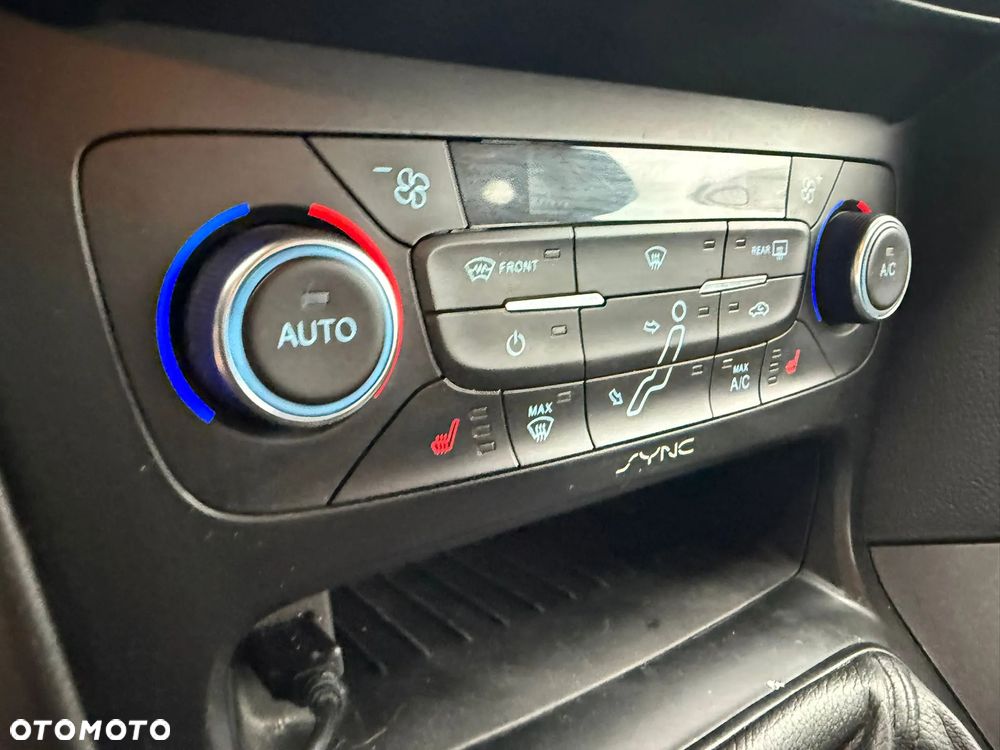 Ford Focus 1.5 EcoBlue Active - 14