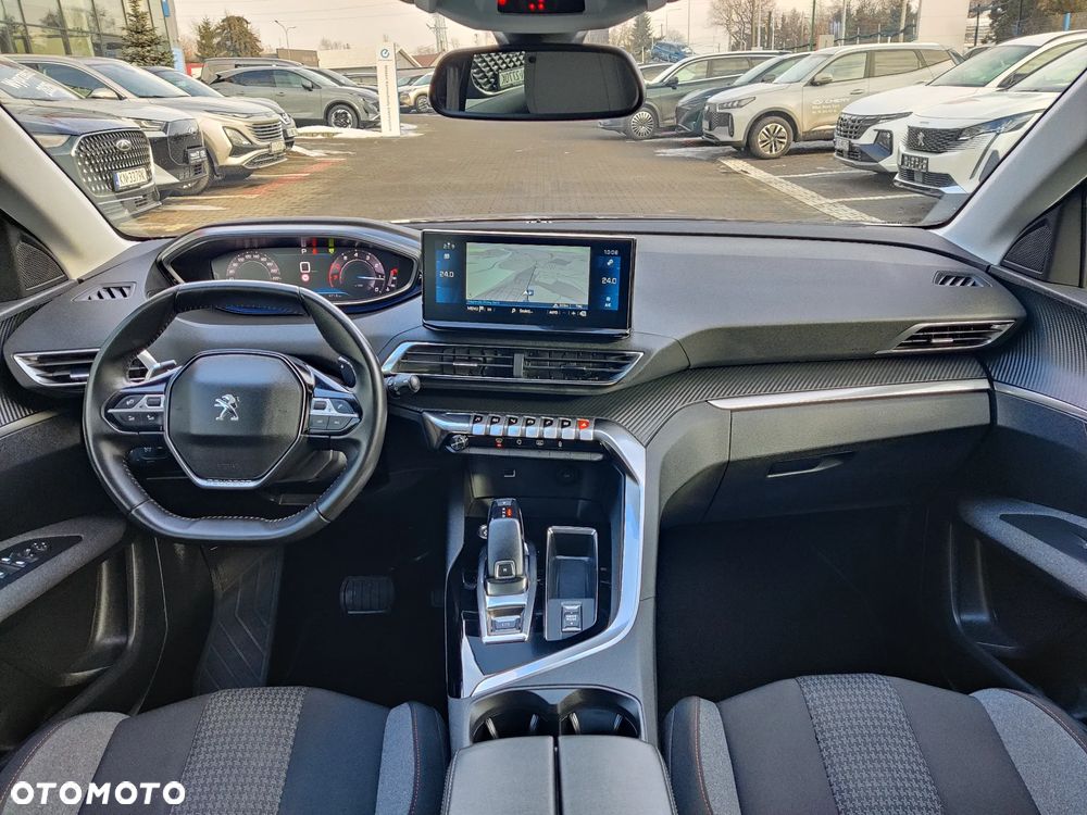 Peugeot 3008 1.2 PureTech Allure Pack S&S EAT8 - 9