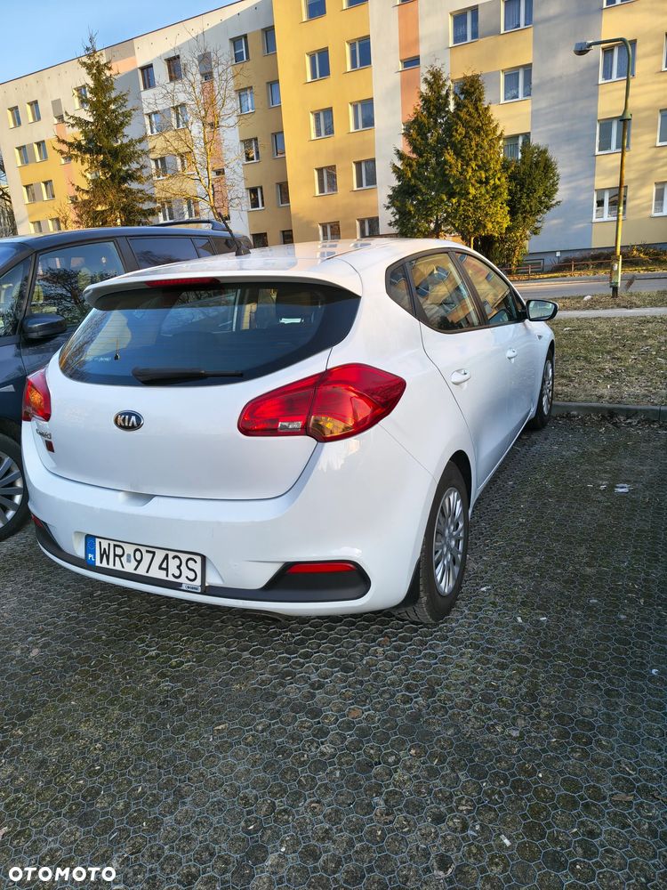 Kia Ceed 1.6 GDI M - 4