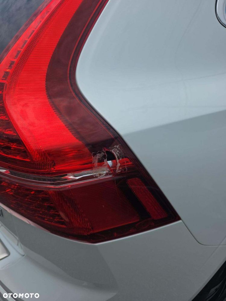Volvo XC 60 T5 AWD Momentum - 14