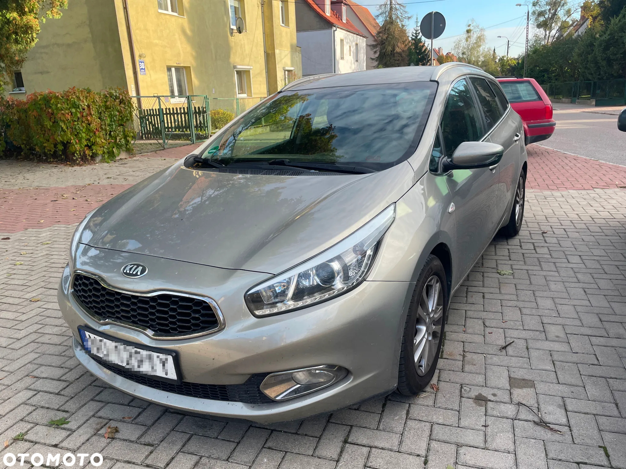 Kia Ceed 1.6 GDI SW Edition 7 - 8