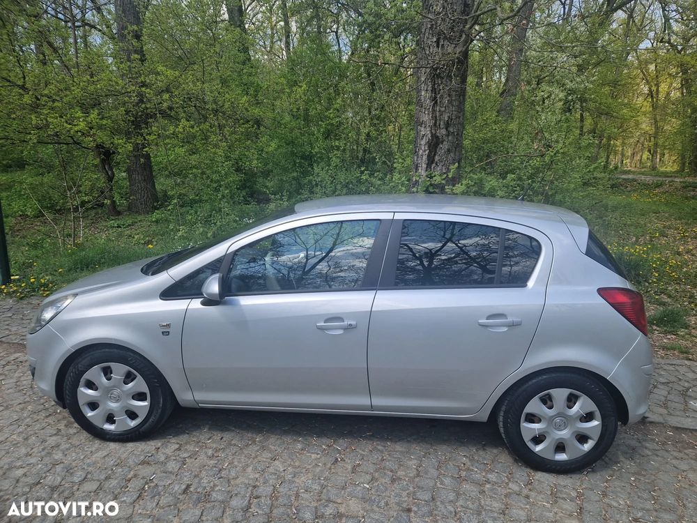 Opel Corsa - 2