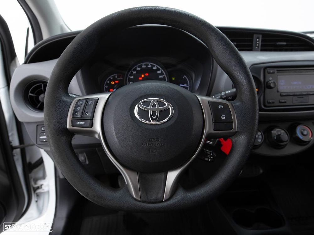 Toyota Yaris bizz 1.4 D-4D c/IVA - 13