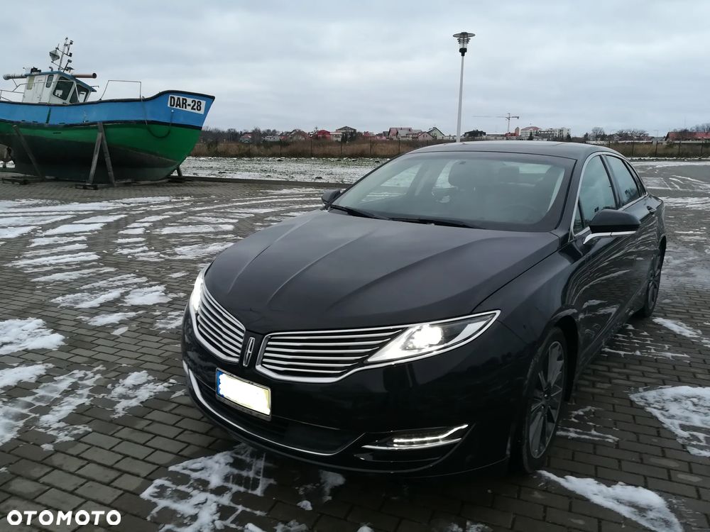 Lincoln MKZ - 3