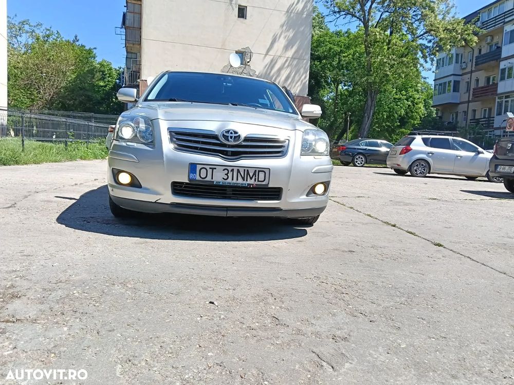 Toyota Avensis 2.2 D-CAT Executive - 22
