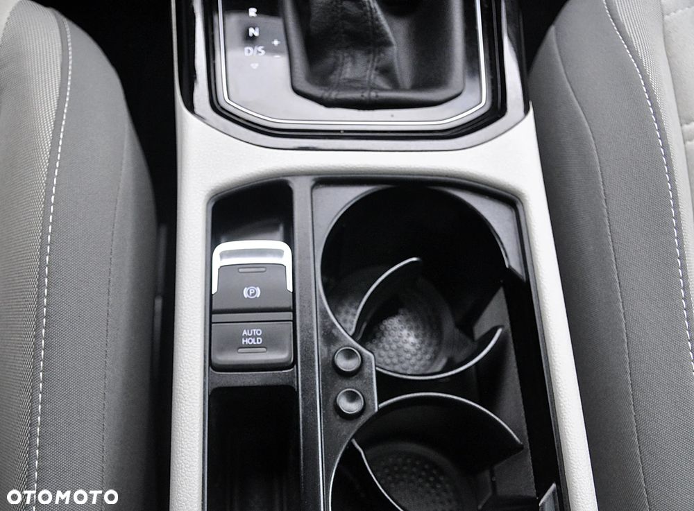 Volkswagen Touran 1.8 TSI BMT Highline DSG - 24