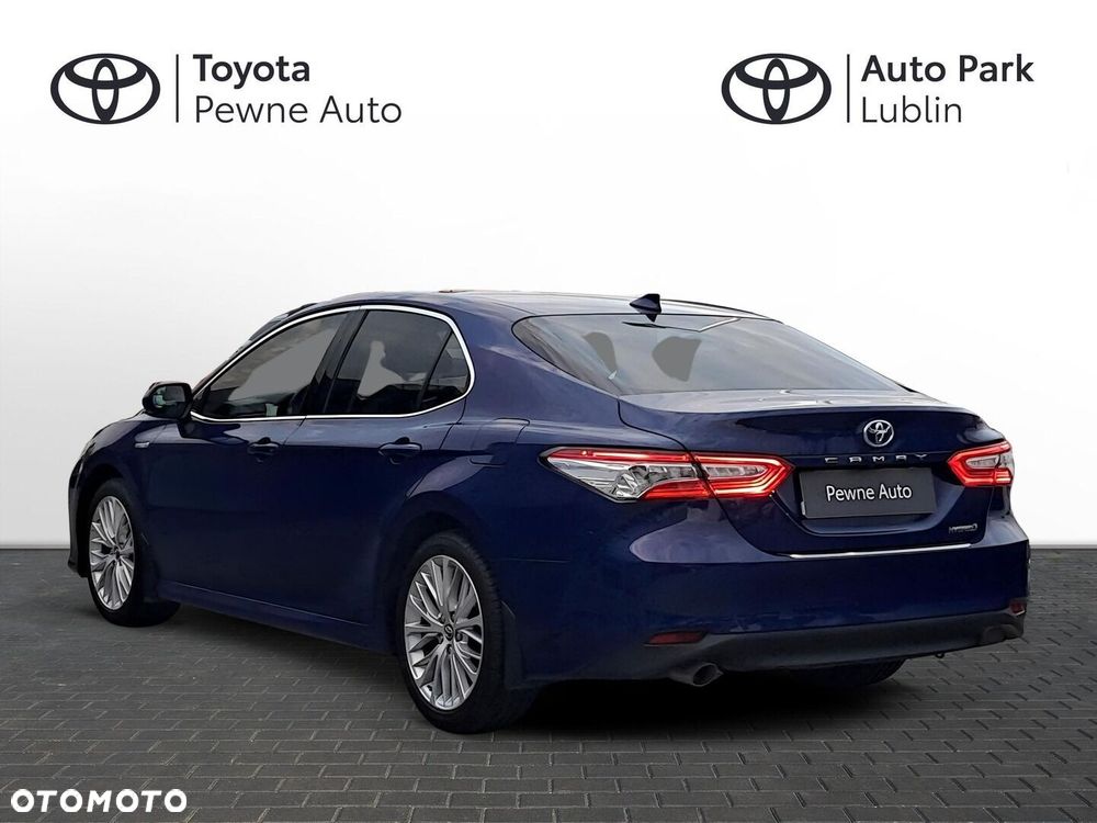 Toyota Camry 2.5 Hybrid Executive CVT - 3