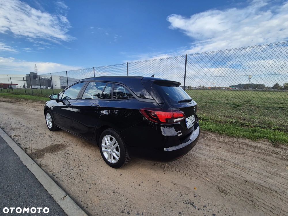 Opel Astra - 8