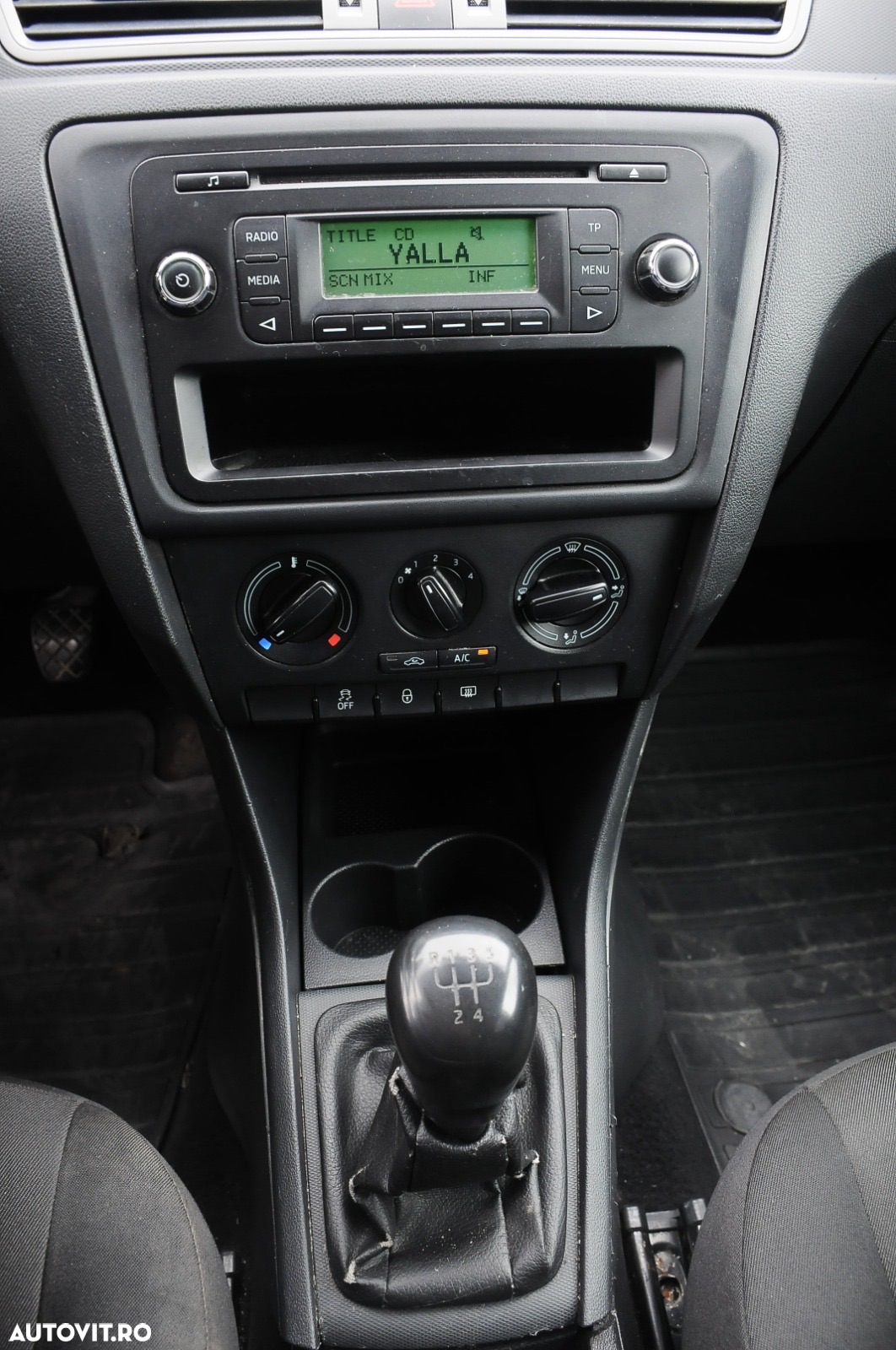 Skoda RAPID - 9