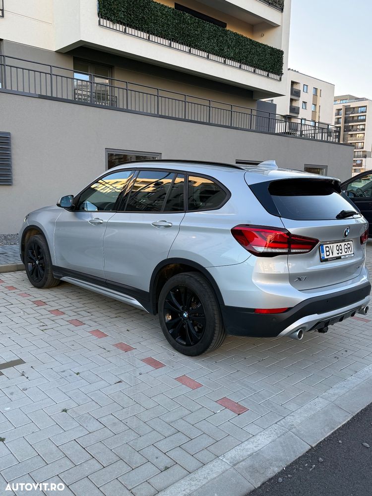 BMW X1 xDrive20d AT - 9